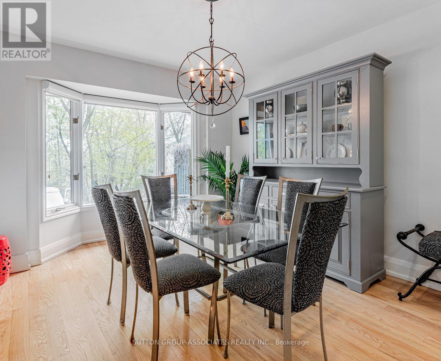 20 Glengrove Avenue E, Toronto (Lawrence Park South), Ontario  M4N 1E7 - Photo 5 - C12128667