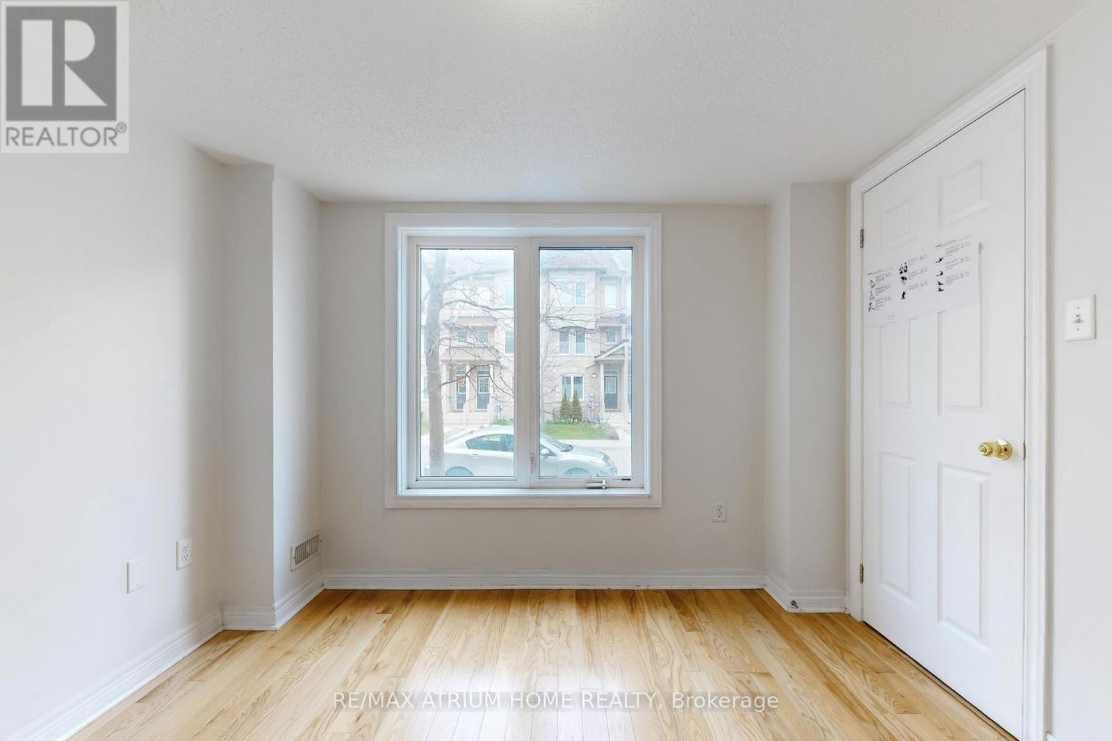 23 De Jong Street, Toronto, Ontario  M1P 0C1 - Photo 15 - E12128652