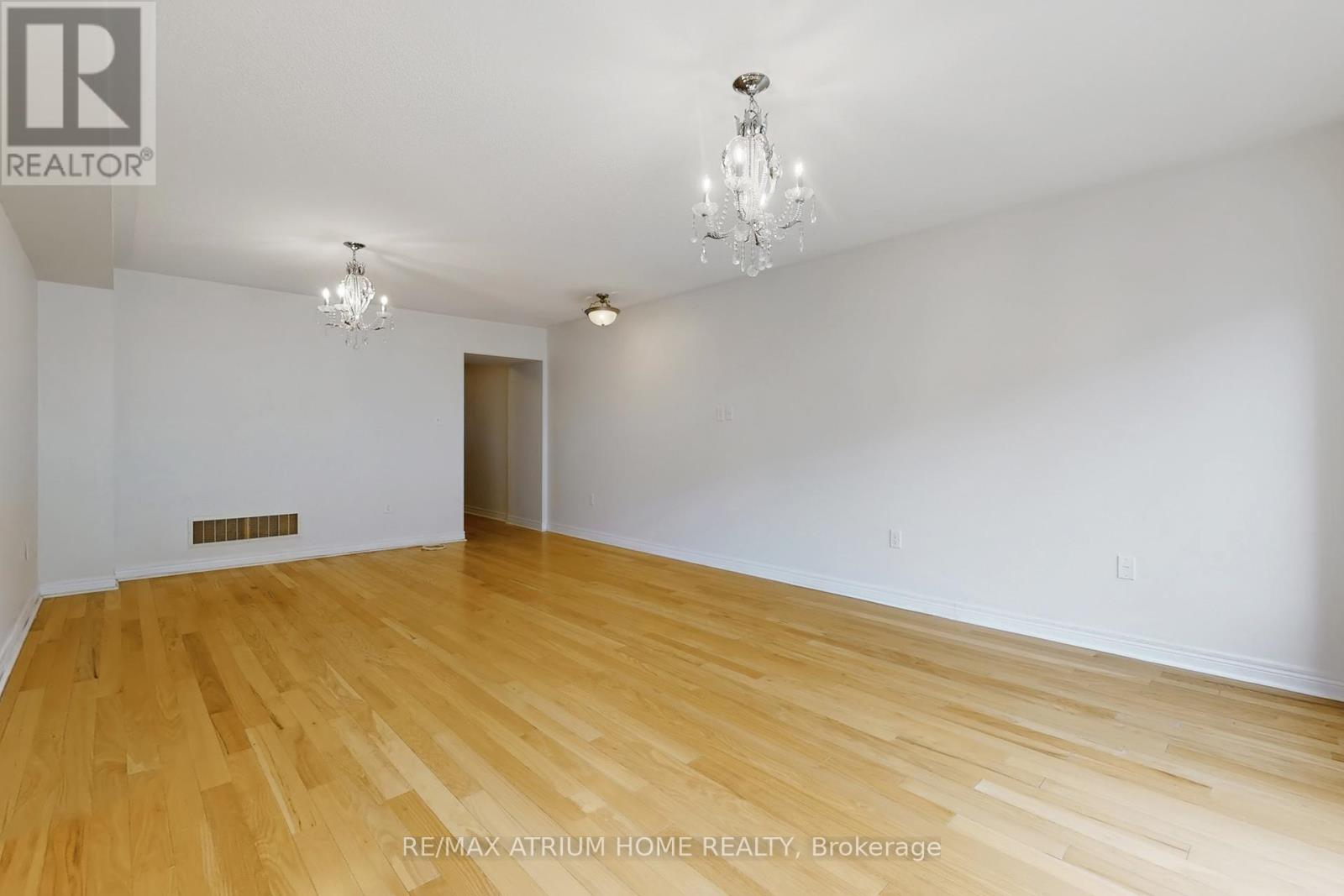 23 De Jong Street, Toronto, Ontario  M1P 0C1 - Photo 21 - E12128652