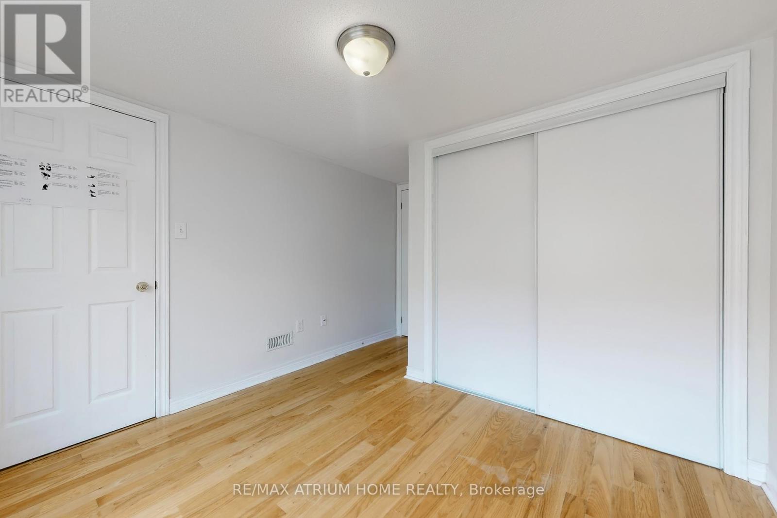 23 De Jong Street, Toronto, Ontario  M1P 0C1 - Photo 22 - E12128652