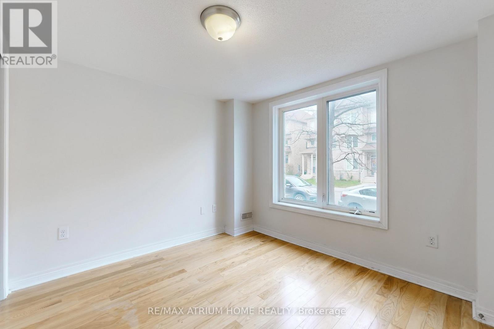 23 De Jong Street, Toronto, Ontario  M1P 0C1 - Photo 25 - E12128652
