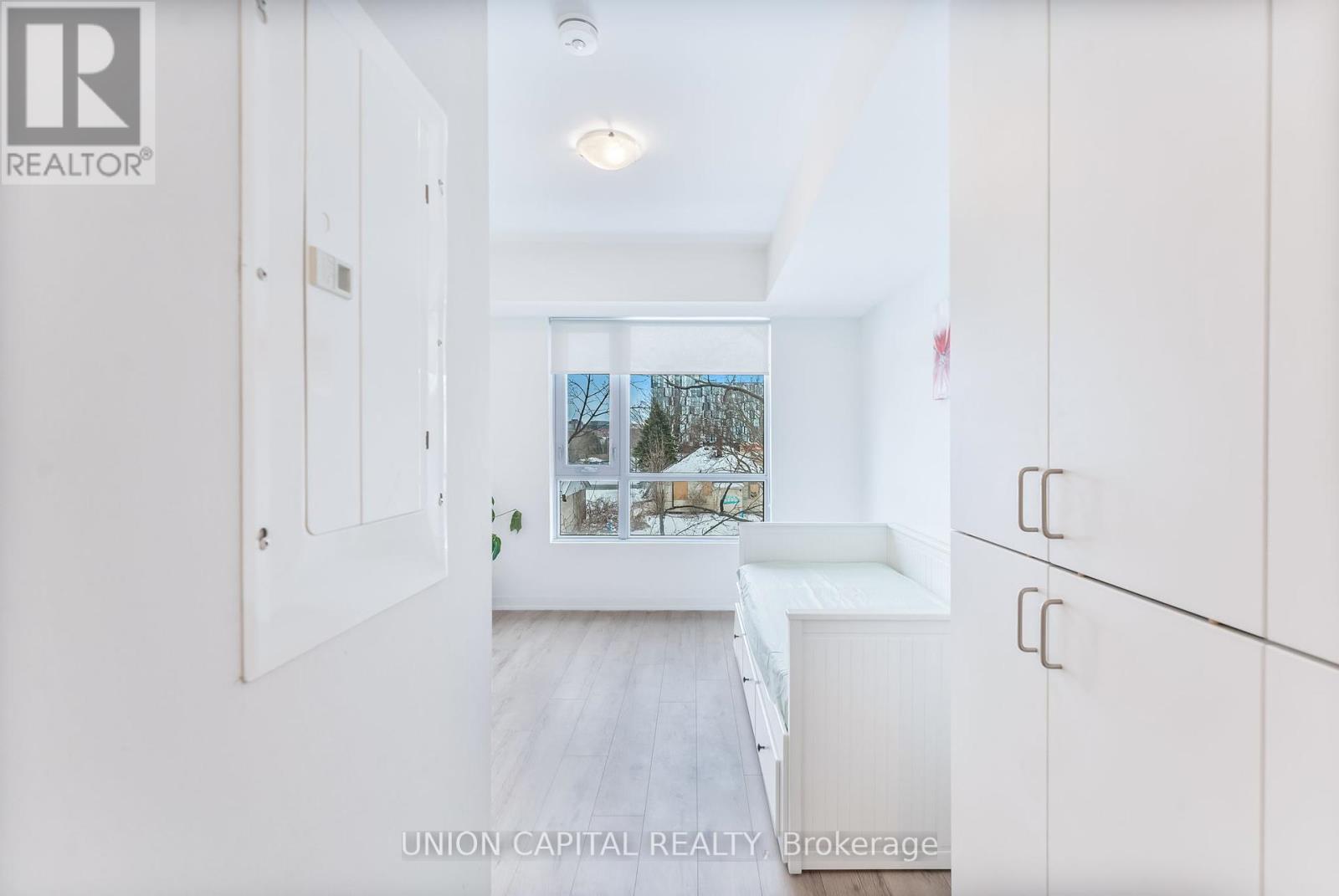 201 - 1800 Simcoe Street, Oshawa, Ontario  L1G 0C2 - Photo 6 - E12128666