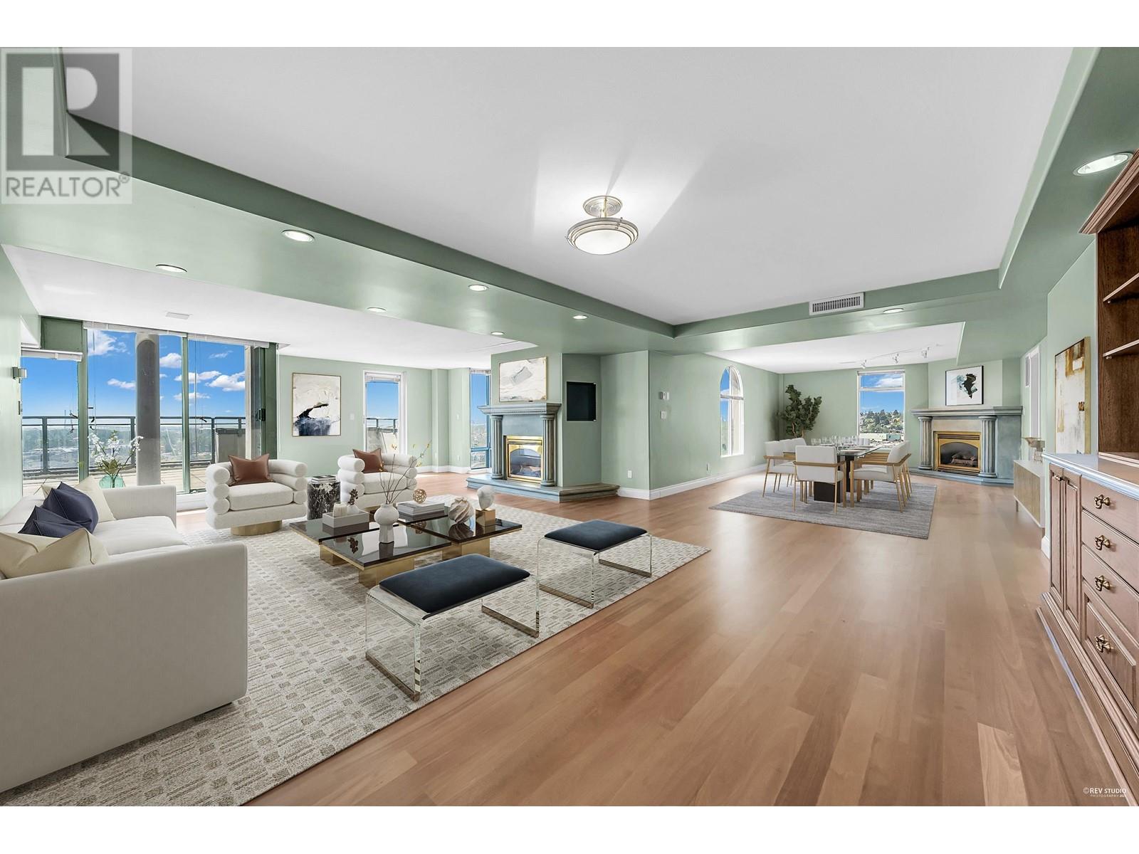 Ph1 8 Laguna Court, New Westminster, British Columbia  V3M 6M6 - Photo 3 - R2998990