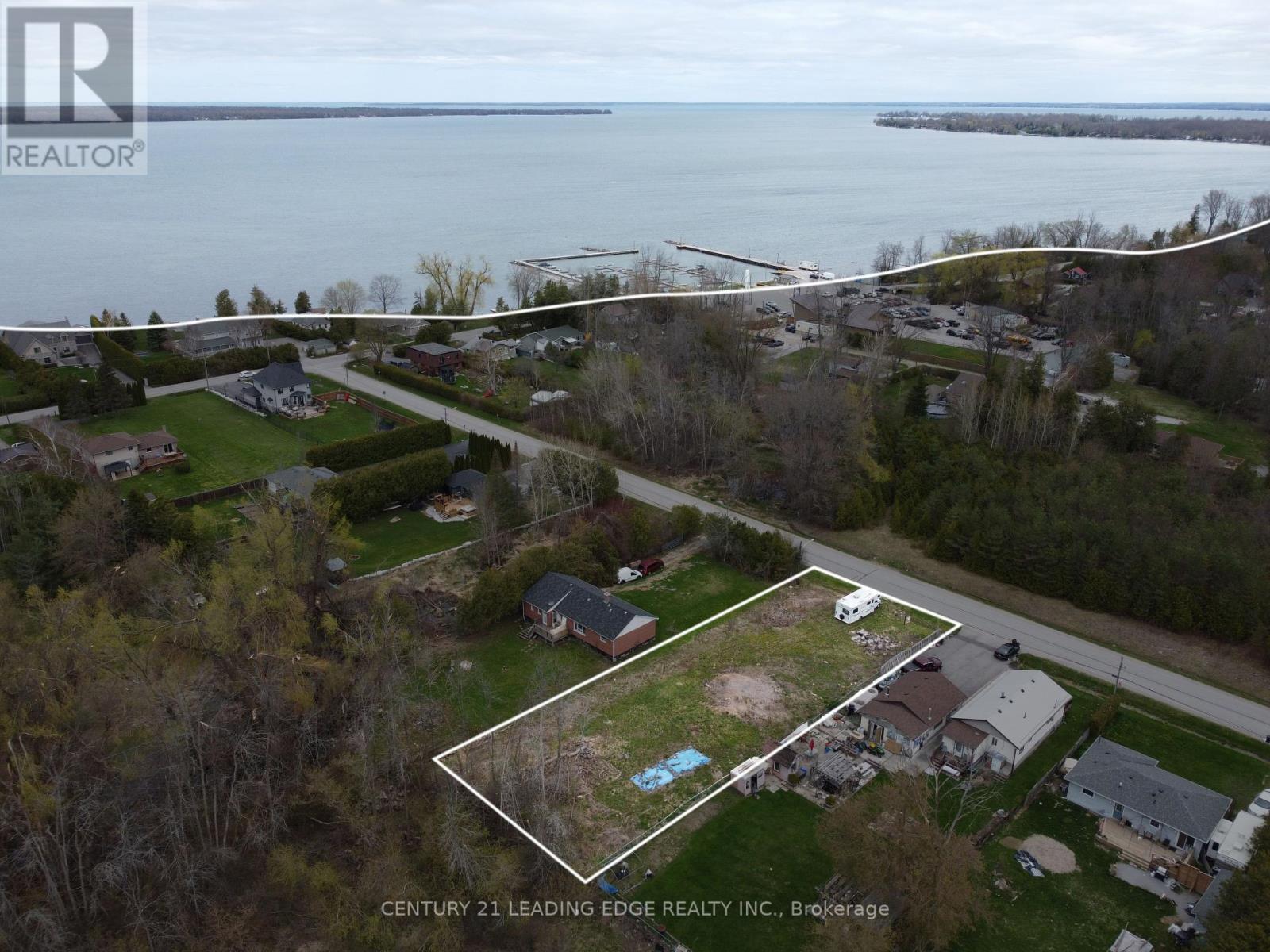 166 Virginia Boulevard, Georgina, Ontario  L0E 1R0 - Photo 4 - N11979413