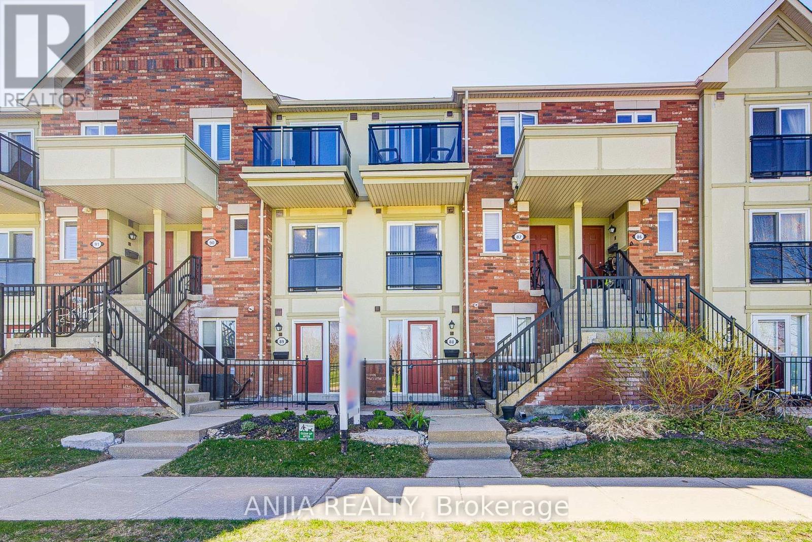 Property at 88 - 150 CHANCERY ROAD image 3