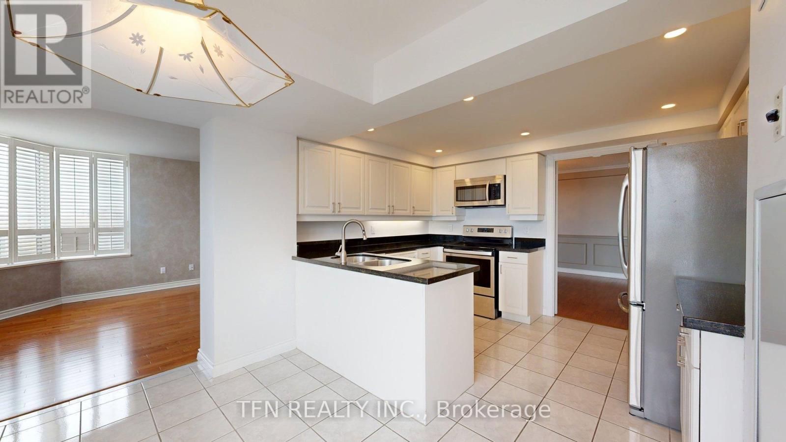 709 - 850 Steeles Avenue W, Vaughan, Ontario  L4J 8E7 - Photo 12 - N12128657