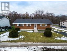 226 WEIR STREET, Clearview, Ontario