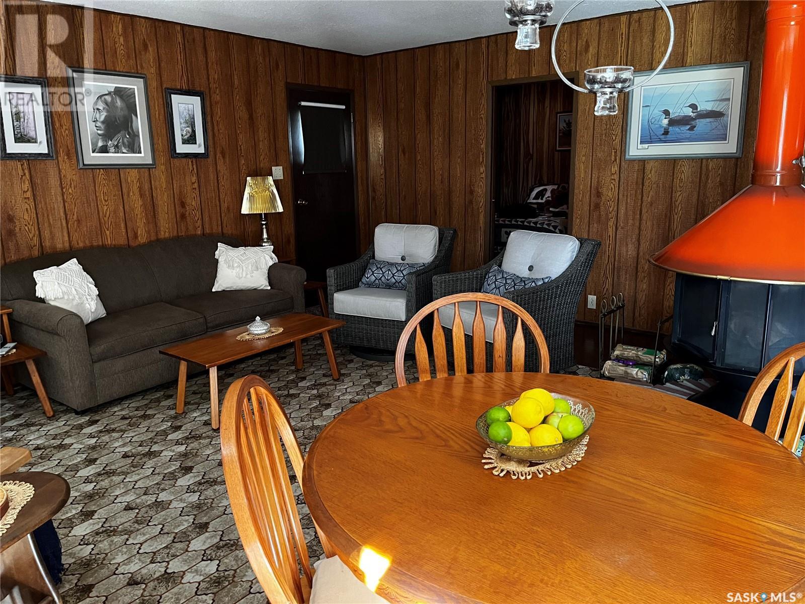 2108 Spruce Crescent, Turtle View, Saskatchewan  S0M 0Y0 - Photo 8 - SK004493