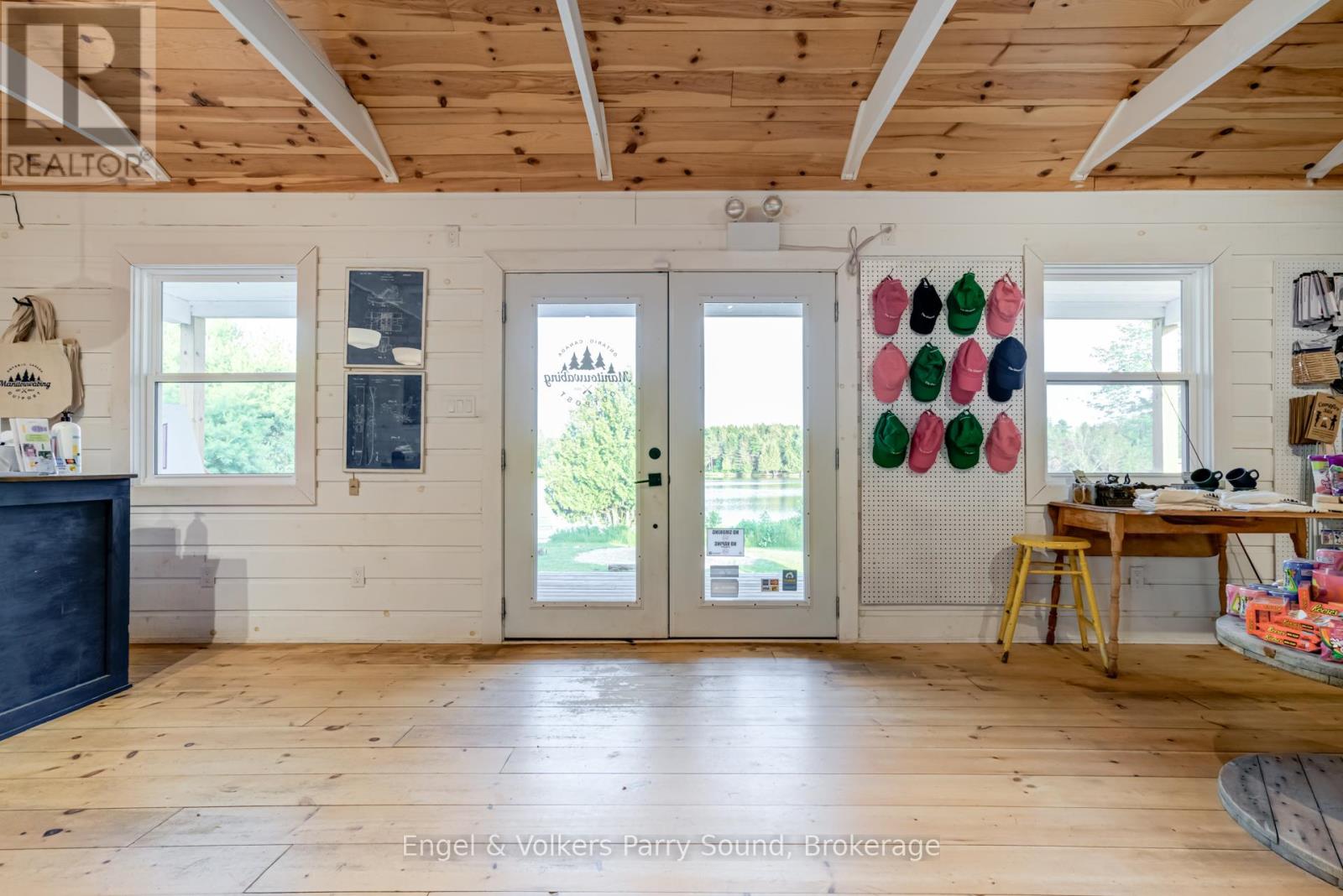 480 Hurdville Road, Mckellar, Ontario  P2A 2W7 - Photo 11 - X12128836
