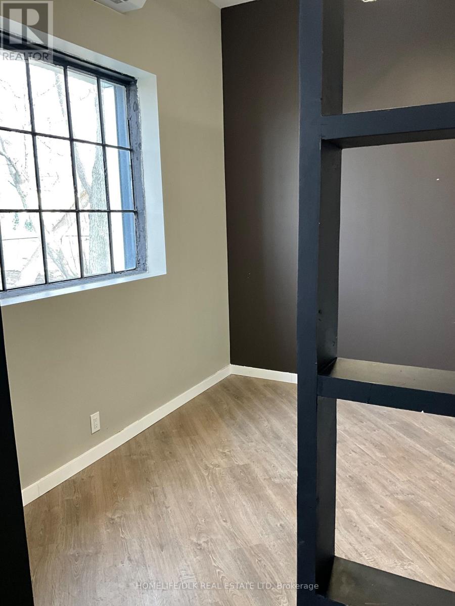 185 North Augusta Road, Brockville, Ontario  K6V 2Y2 - Photo 14 - X12128765