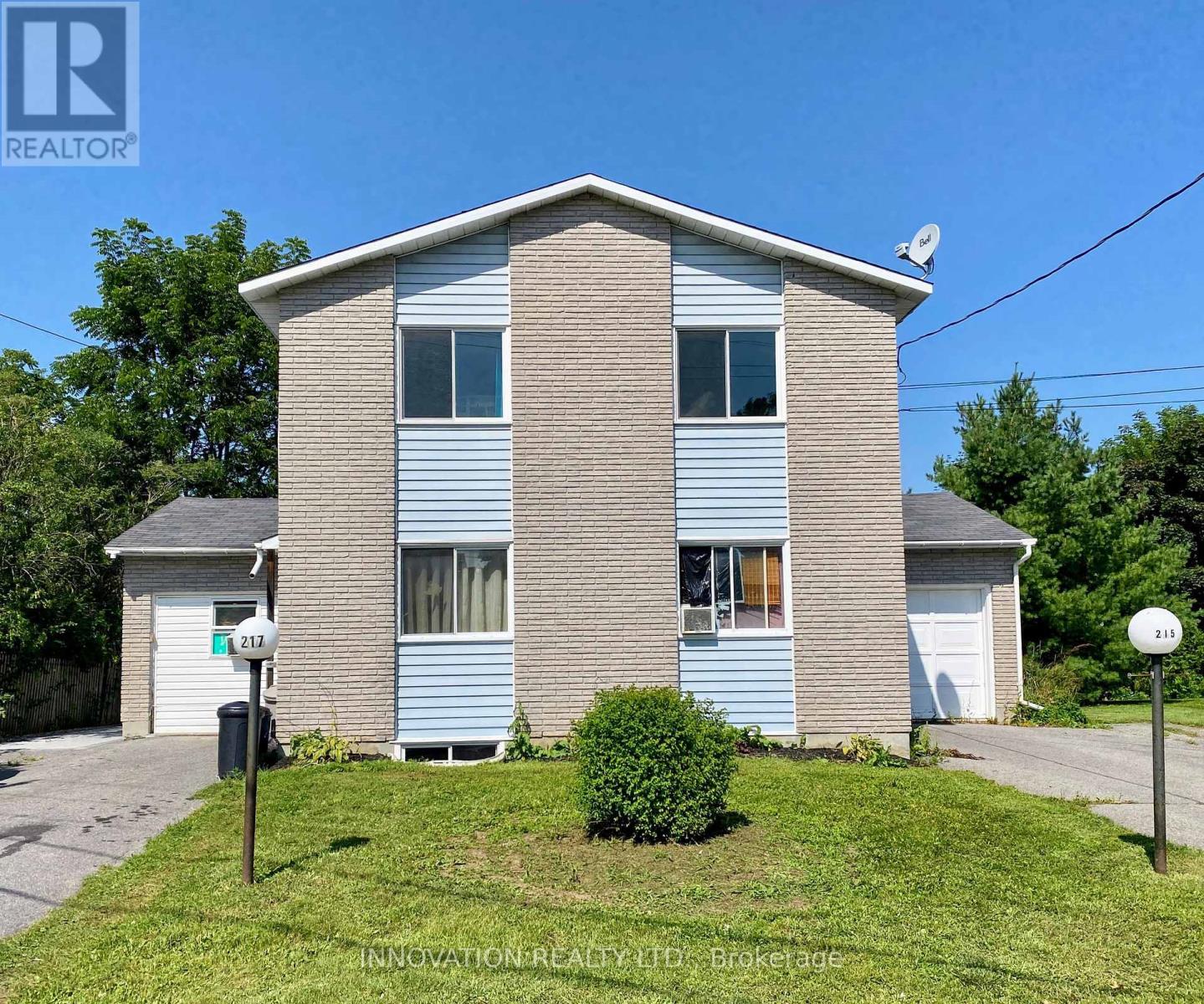 215-217 Woodward Street, Carleton Place, Ontario  K7C 4E8 - Photo 1 - X12128720