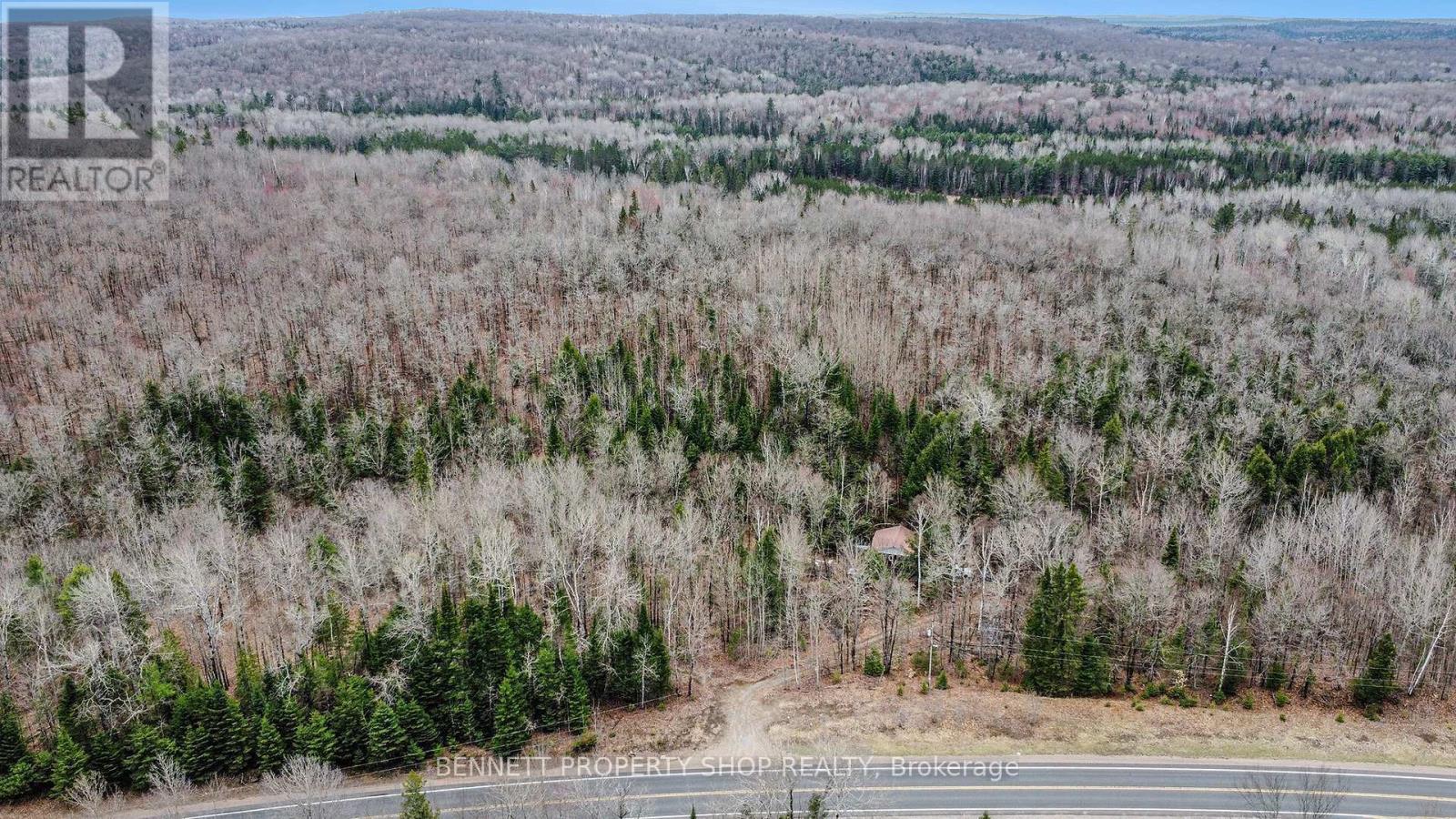 996 Highway 28, Addington Highlands, Ontario  K0J 2E0 - Photo 5 - X12128735