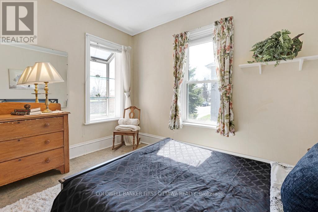 32 Drummond Street E, Perth, Ontario  K7H 1E9 - Photo 20 - X12128768