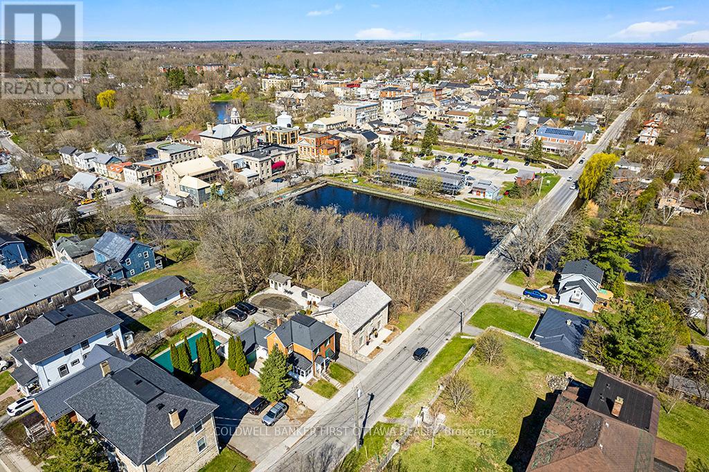32 Drummond Street E, Perth, Ontario  K7H 1E9 - Photo 37 - X12128768