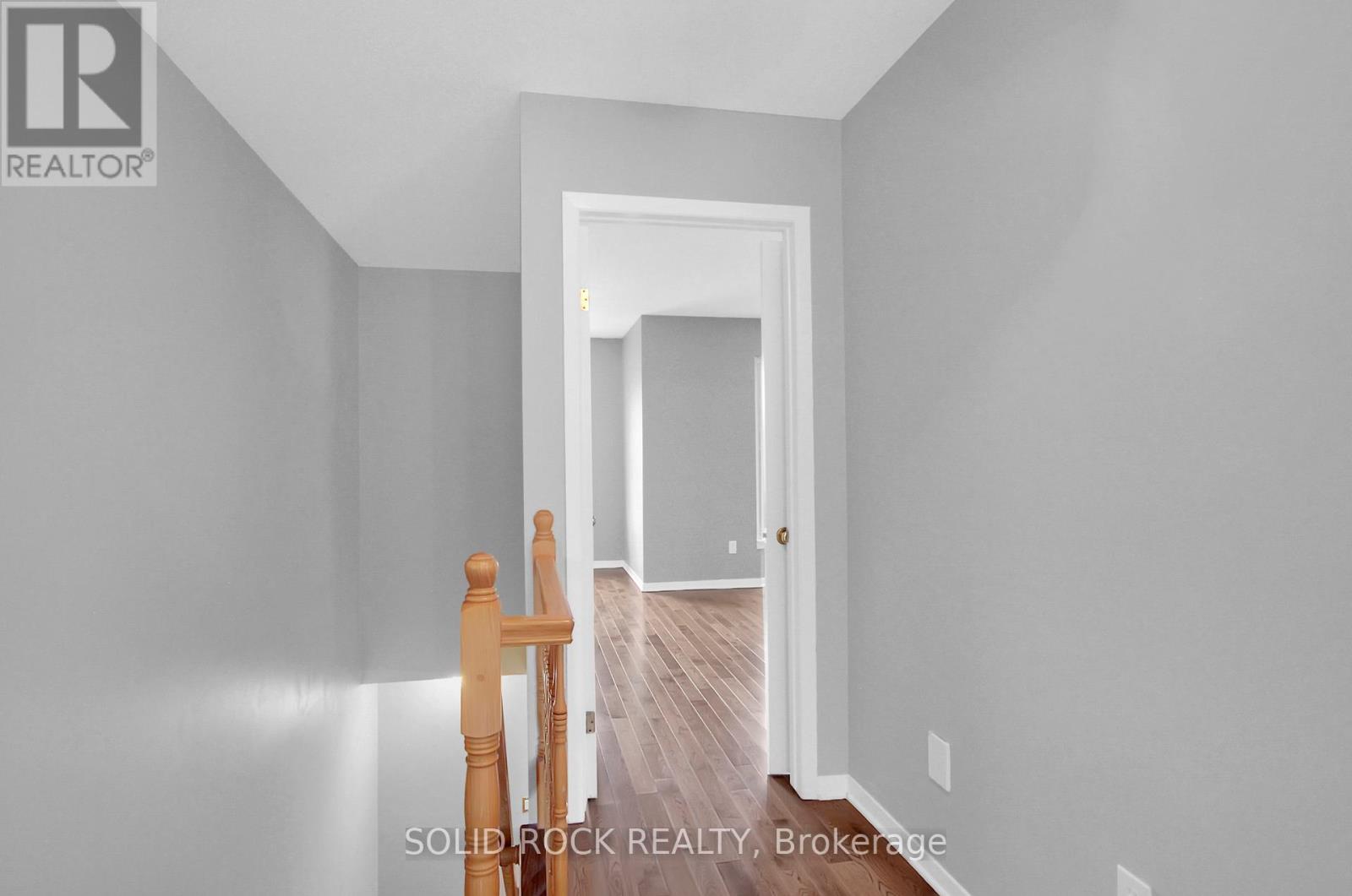 12 Notman Way, Ottawa, Ontario  K1G 4P6 - Photo 19 - X12128832