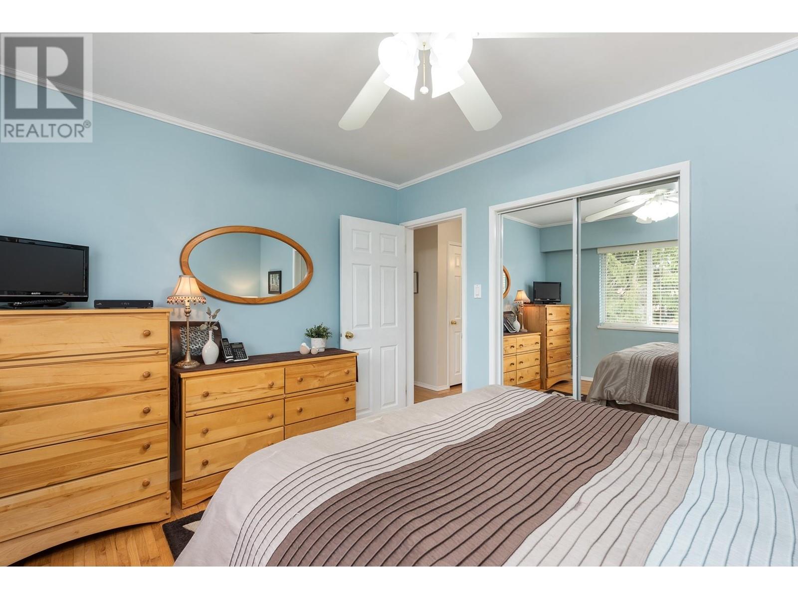 2070 Lyons Court, Coquitlam, British Columbia  V3J 3L7 - Photo 15 - R2998950