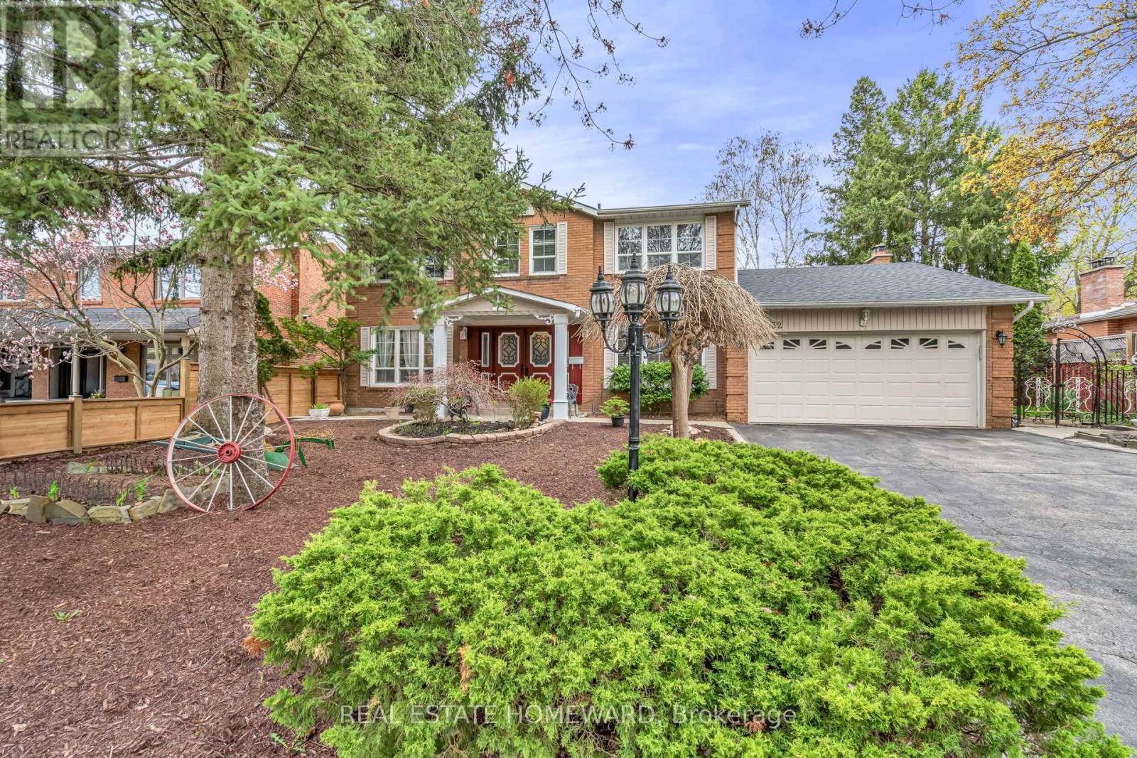 2032 SHANNON DRIVE, Mississauga, Ontario