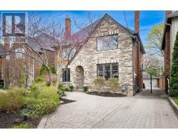 369 PRINCE EDWARD DRIVE N, Toronto, Ontario