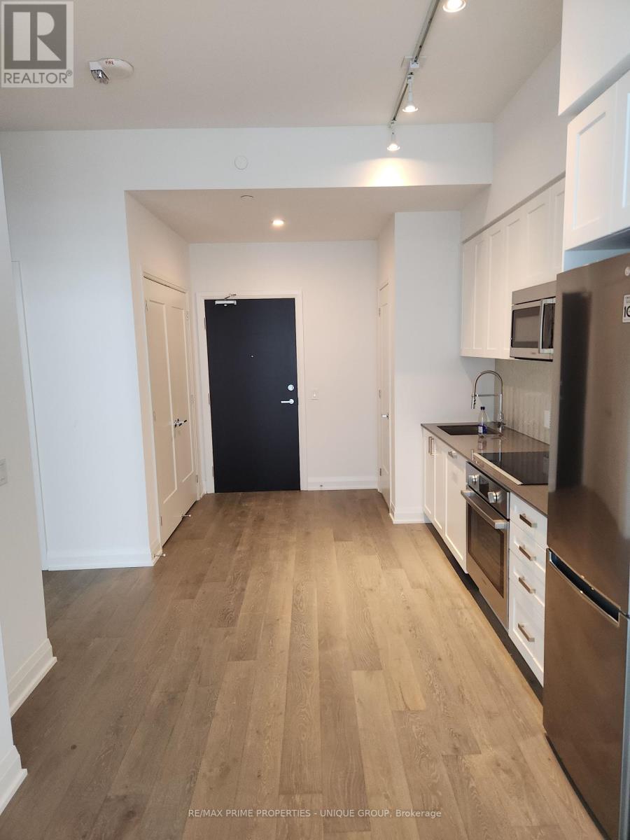 412 - 293 The Kingsway, Toronto, Ontario  M9K 3A9 - Photo 4 - W12128672