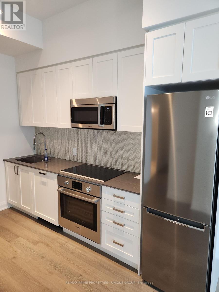 412 - 293 The Kingsway, Toronto, Ontario  M9K 3A9 - Photo 6 - W12128672