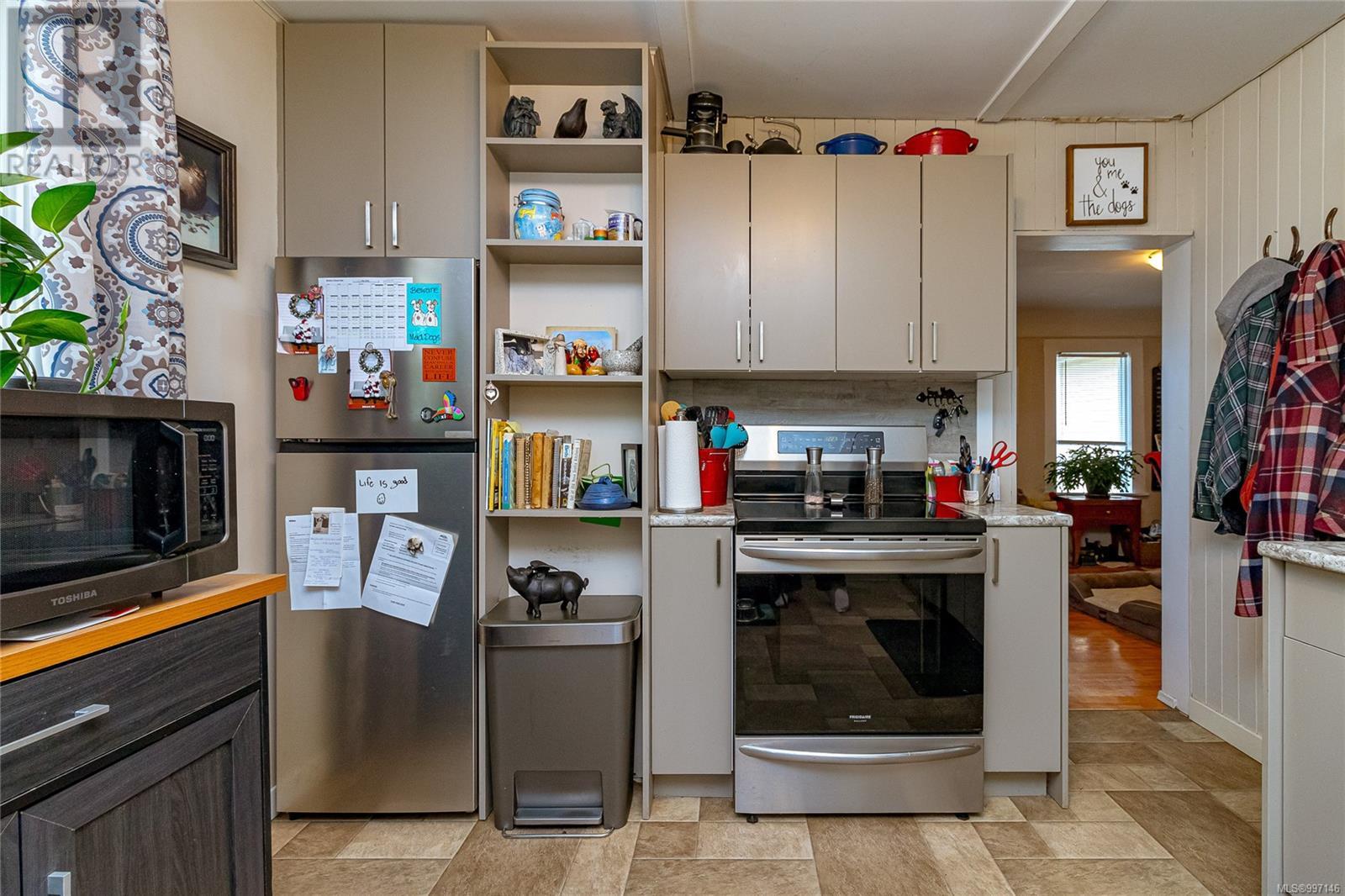 6890 East Saanich Rd, Central Saanich, British Columbia  V8Z 5Y9 - Photo 13 - 997146