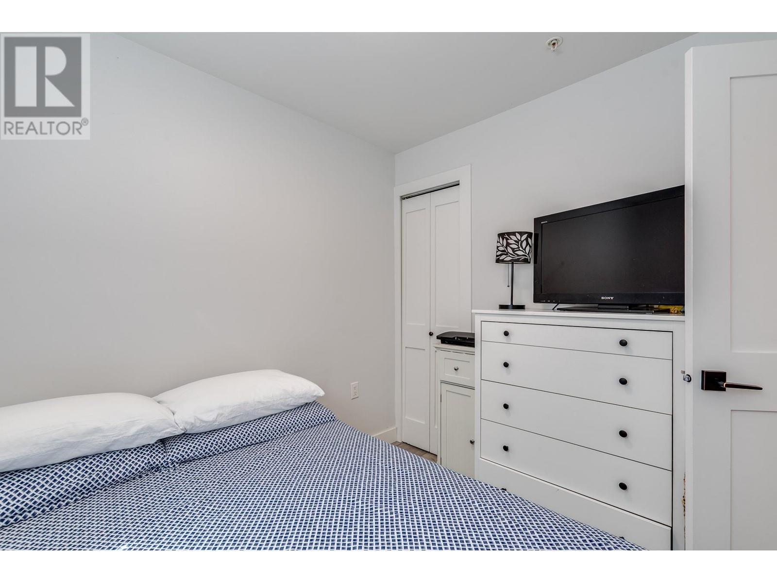 2 1023 Third Avenue, New Westminster, British Columbia  V3M 1P6 - Photo 31 - R2998523