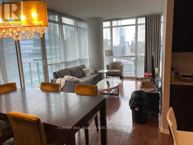 3501 - 55 Bremner Boulevard, Toronto (Waterfront Communities), Ontario  M5J 0A6 - Photo 4 - C12128795