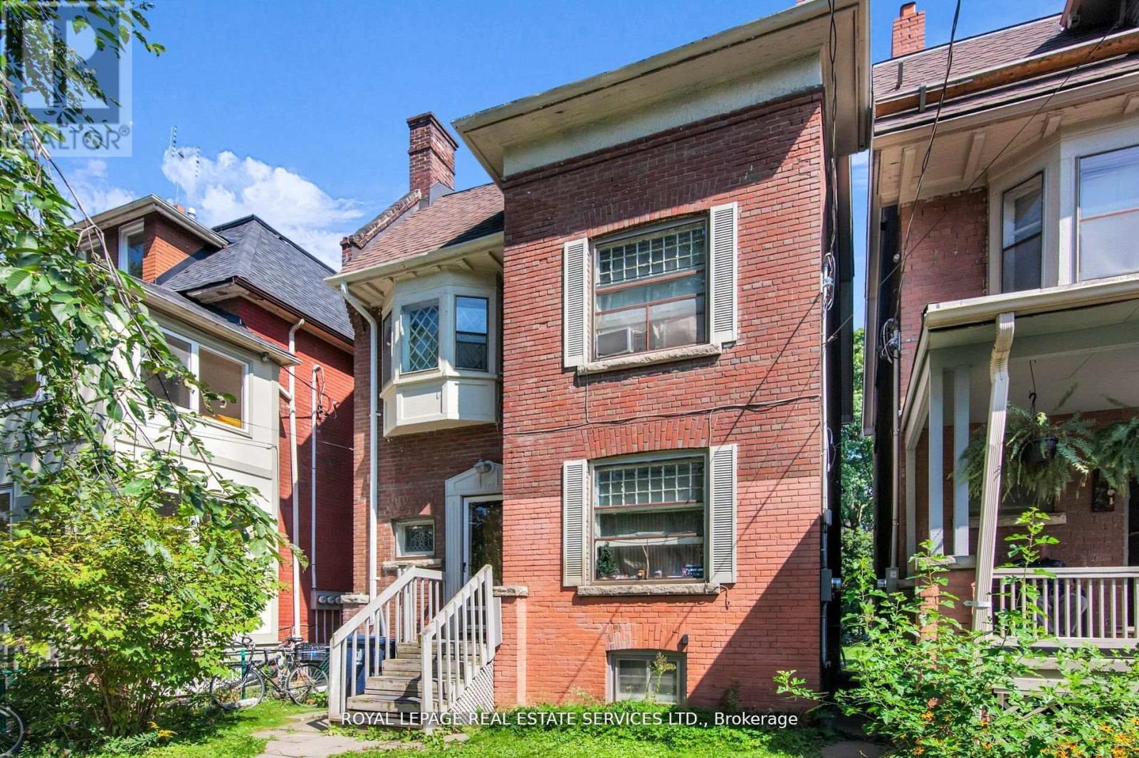 Property at 577 HURON STREET image 2