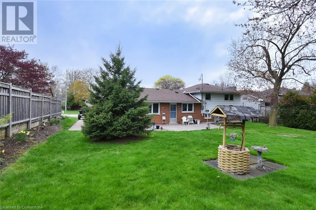 70 Mayfair Avenue, Dundas, Ontario  L9H 3L3 - Photo 3 - 40724467