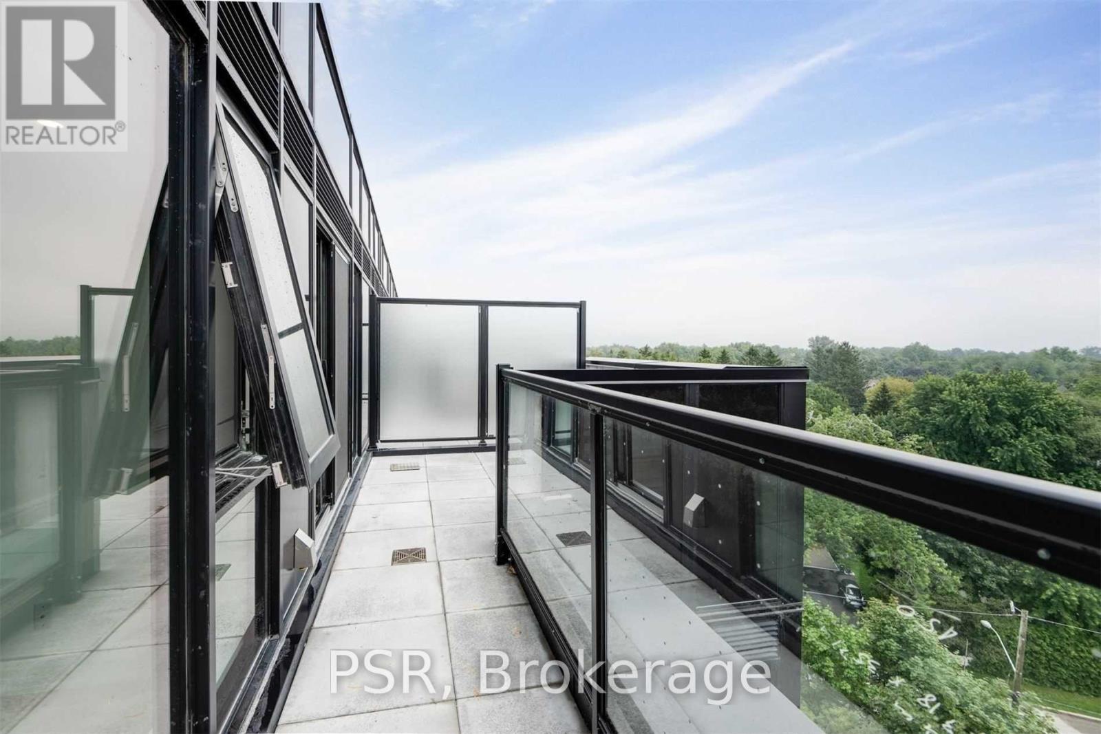 817 - 2799 Kingston Road, Toronto, Ontario  M1M 1N1 - Photo 1 - E12128761