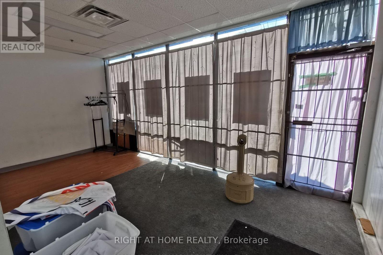 24 - 50 Weybright Court, Toronto, Ontario  M1S 5A8 - Photo 2 - E12128830