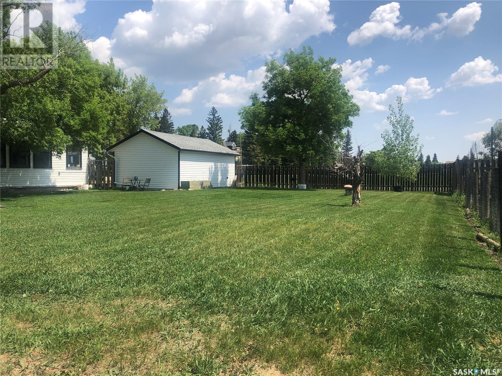 319 Carlyle Street, Arcola, Saskatchewan  S0C 0G0 - Photo 43 - SK998301