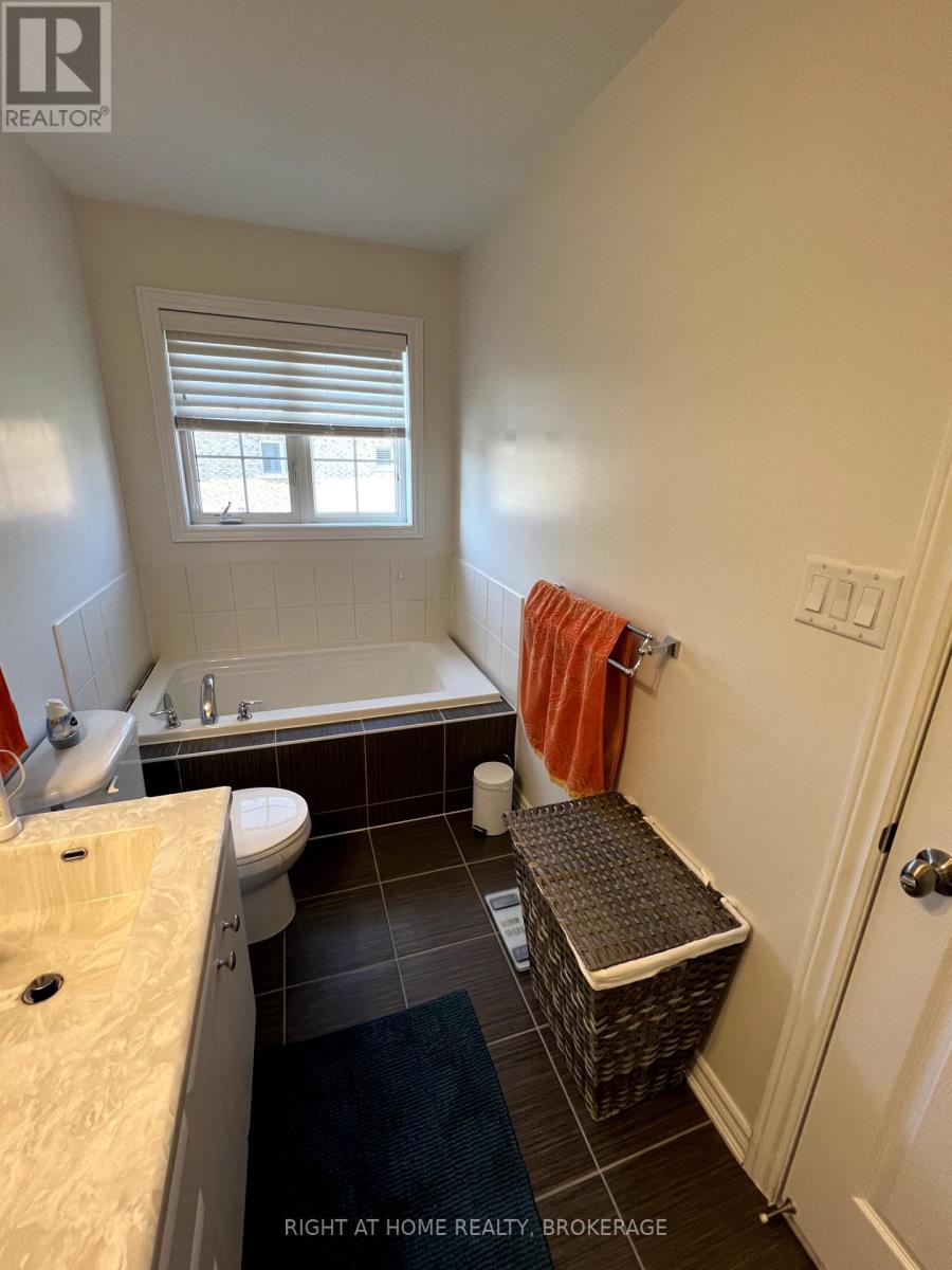 60 Zachary Place, Vaughan, Ontario  L4H 3S4 - Photo 16 - N12040865