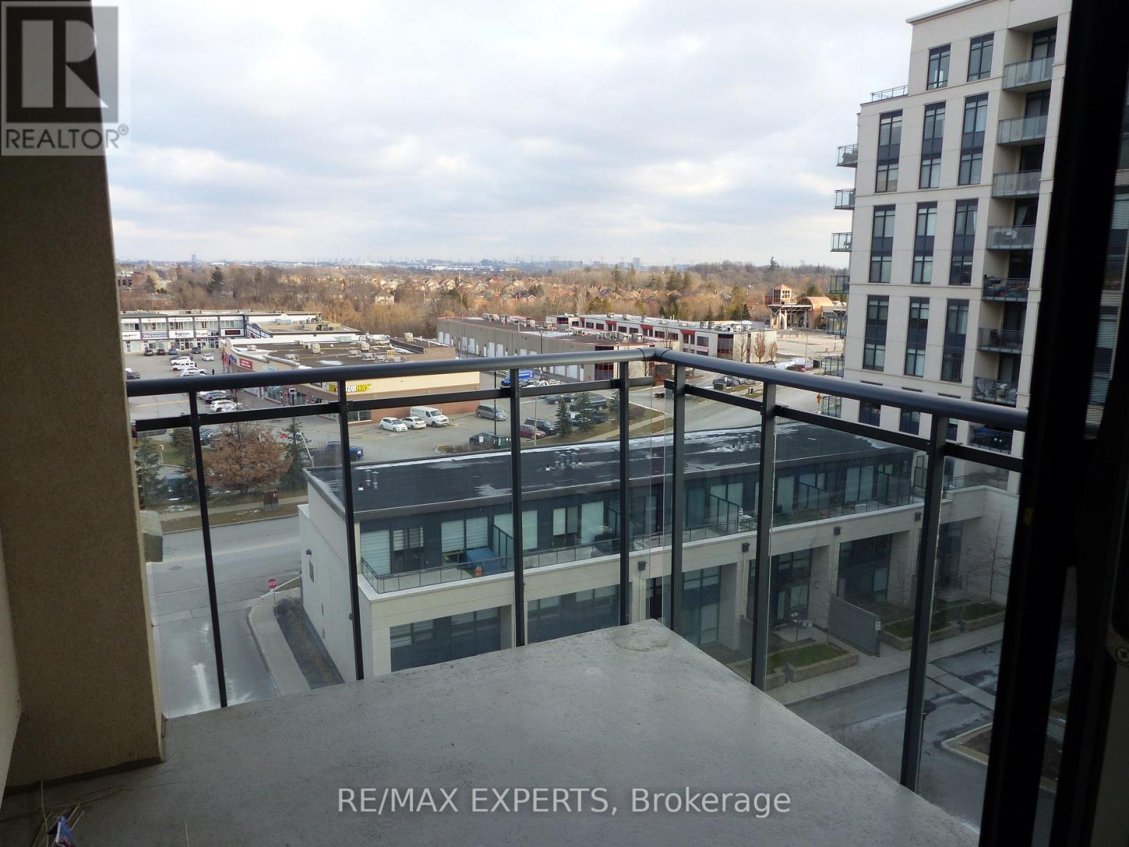 608 - 12 Woodstream Boulevard, Vaughan, Ontario  L4L 8C3 - Photo 17 - N12128752