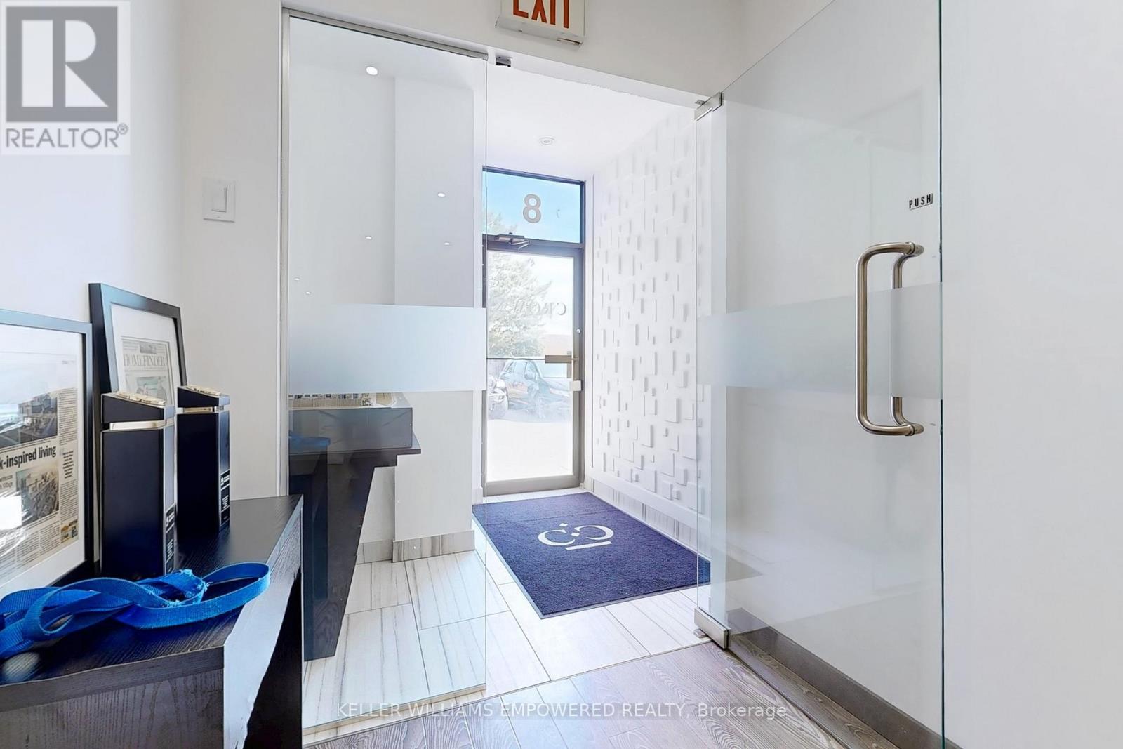 7 & 8 - 60 Marycroft Avenue, Vaughan, Ontario  L4L 5Y5 - Photo 11 - N12128789
