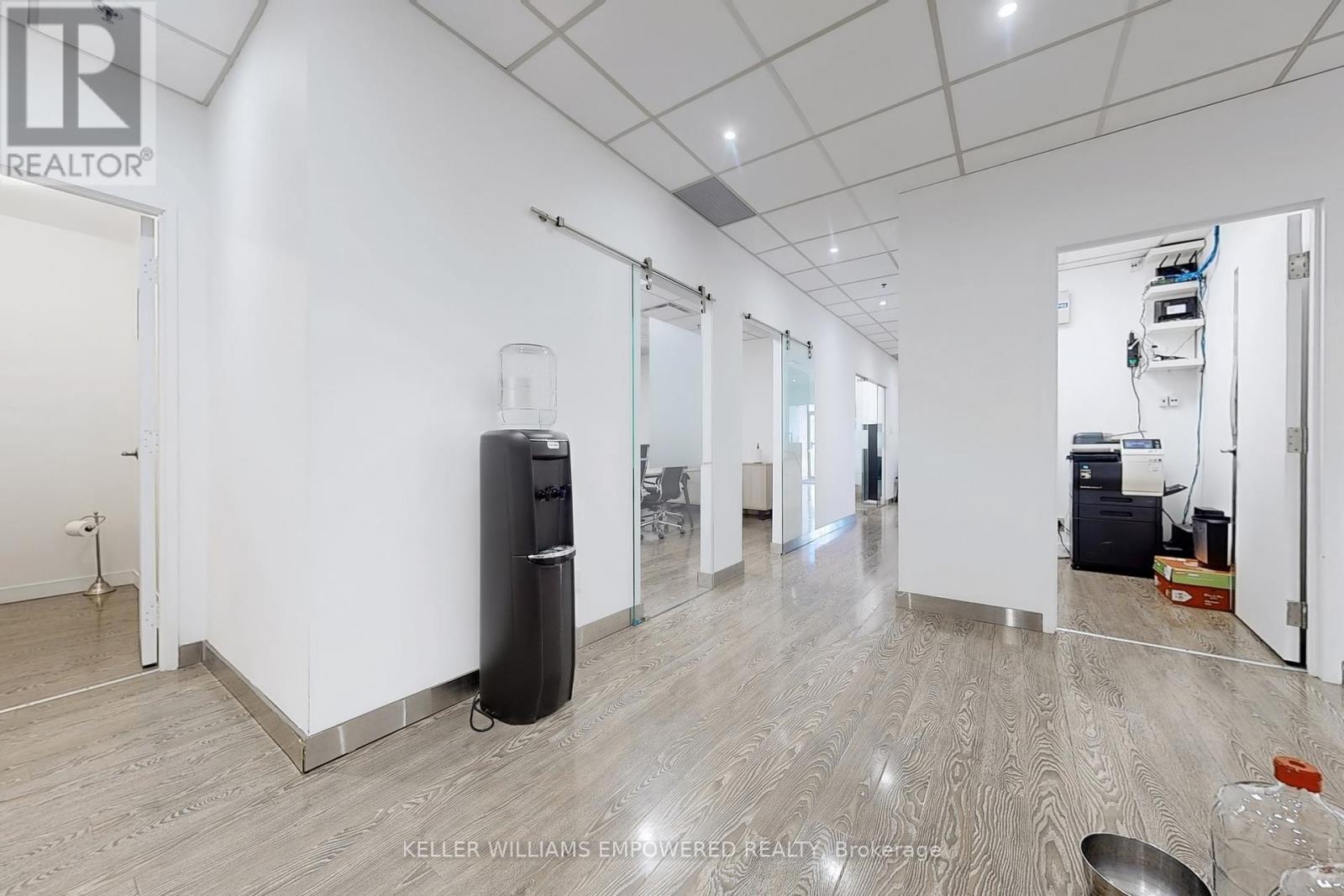 7 & 8 - 60 Marycroft Avenue, Vaughan, Ontario  L4L 5Y5 - Photo 15 - N12128789