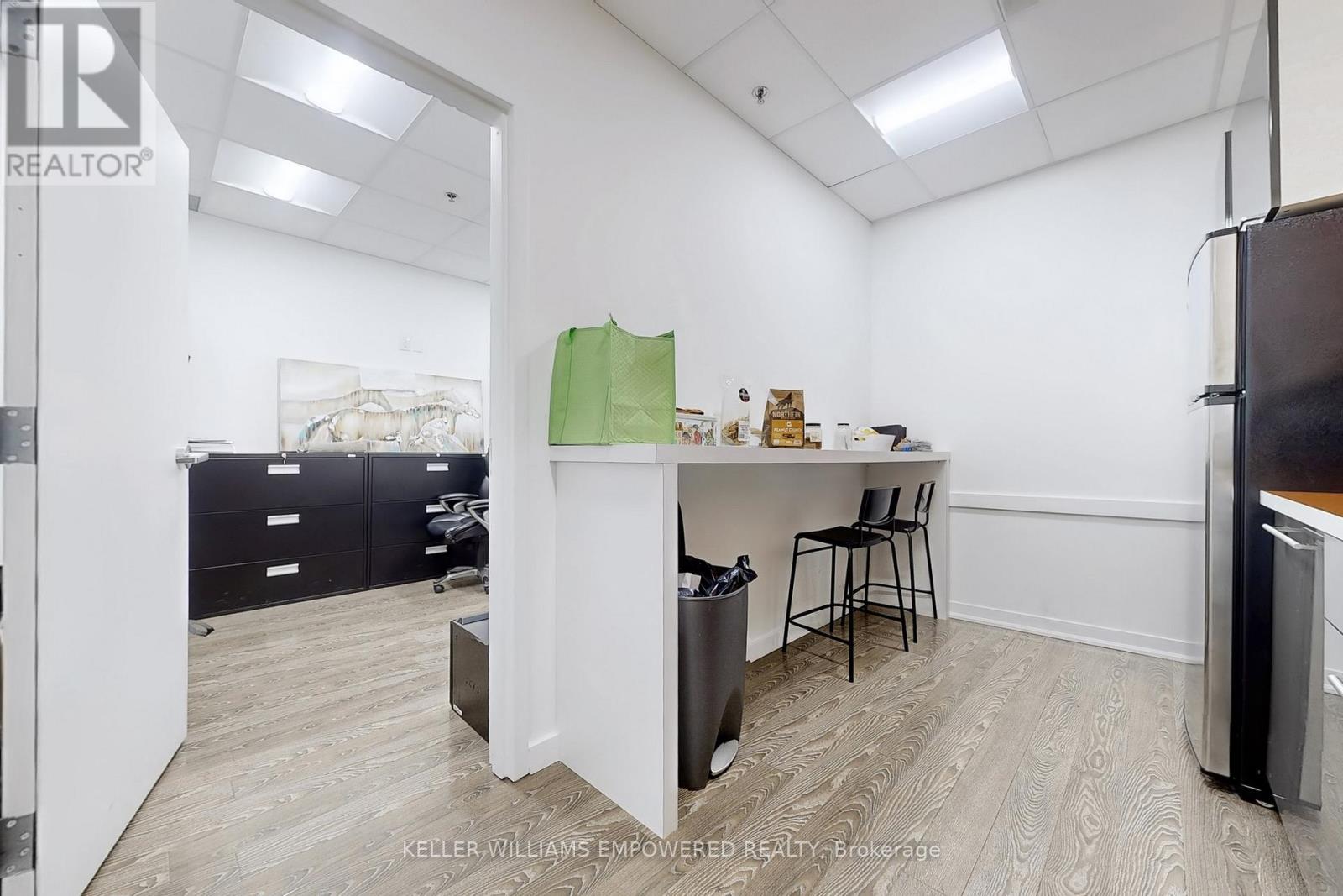 7 & 8 - 60 Marycroft Avenue, Vaughan, Ontario  L4L 5Y5 - Photo 30 - N12128789
