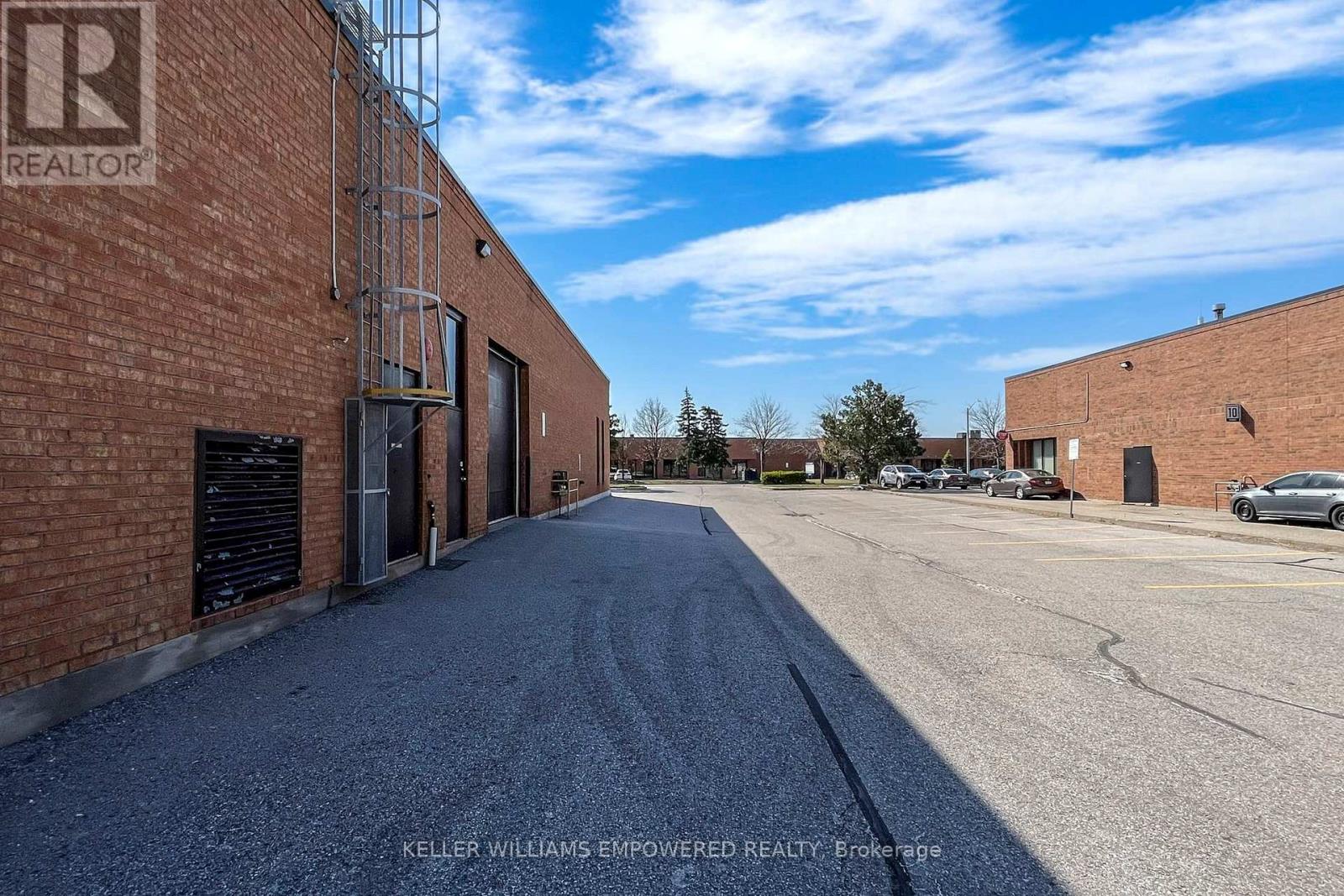 7 & 8 - 60 Marycroft Avenue, Vaughan, Ontario  L4L 5Y5 - Photo 7 - N12128789