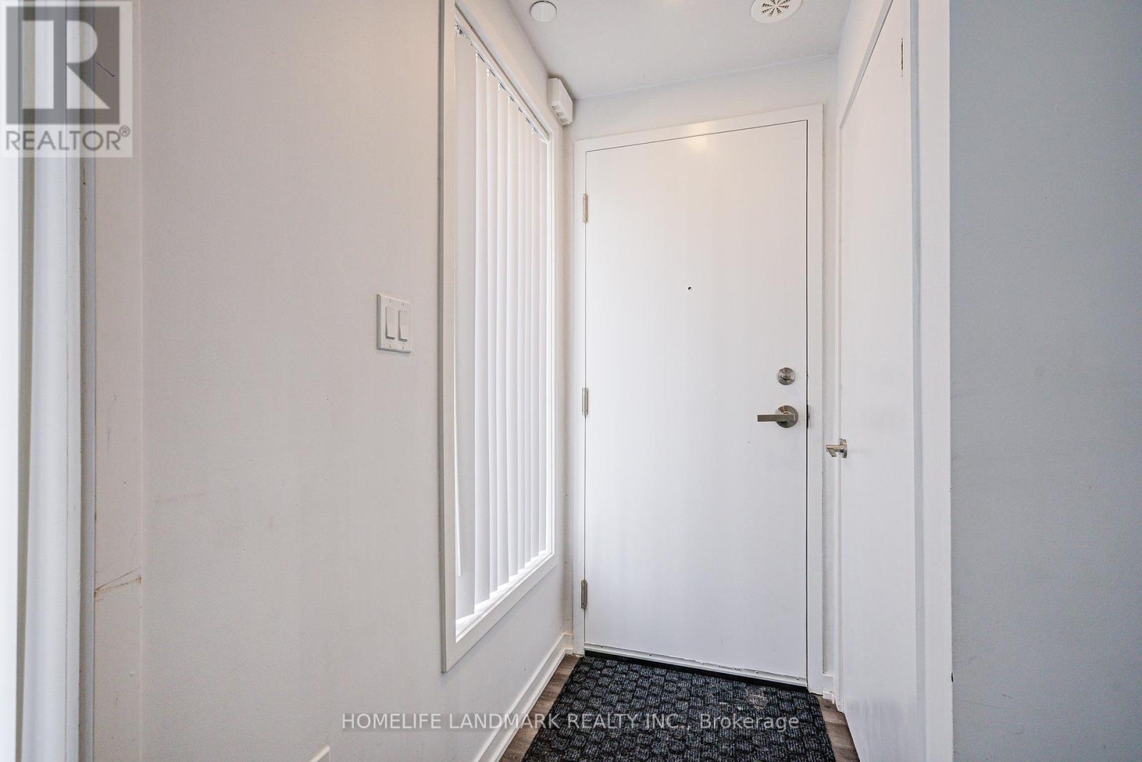 63 - 5 William Jackson Way, Toronto (New Toronto), Ontario  M8V 0J8 - Photo 4 - W12128726