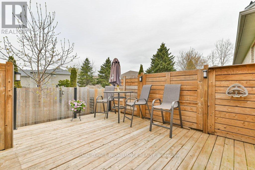 30 Cooke Court, Belleville, Ontario K8N 5N5 - Photo 32 - X12128865