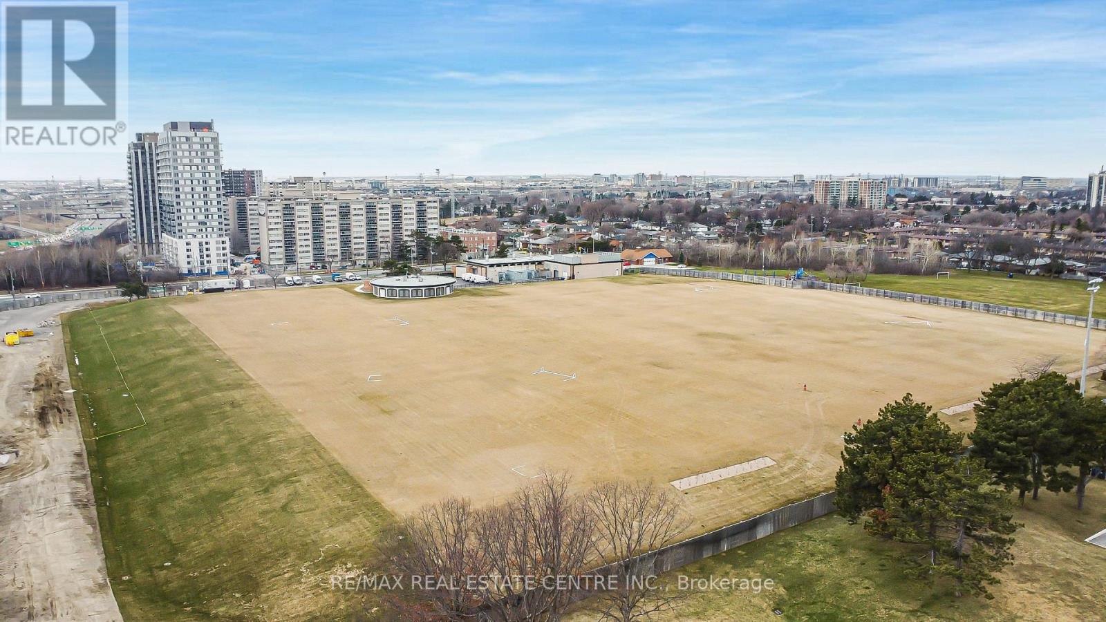 706 - 138 Widdicombe Hill Boulevard, Toronto, Ontario  M9R 0A9 - Photo 34 - W12128764