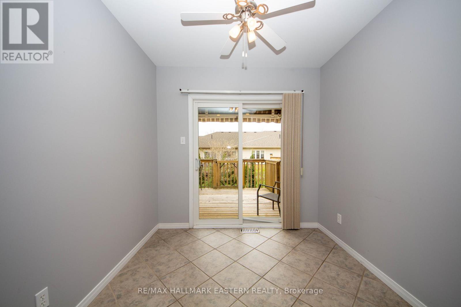 14 - 877 Wentworth Street, Peterborough West, Ontario  K9J 8R7 - Photo 15 - X12128877