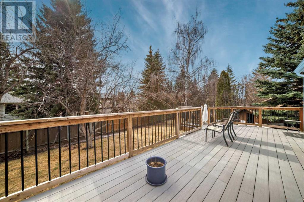 119 Pump Hill Bay Sw, Calgary, Alberta  T2V 4L6 - Photo 33 - A2204916