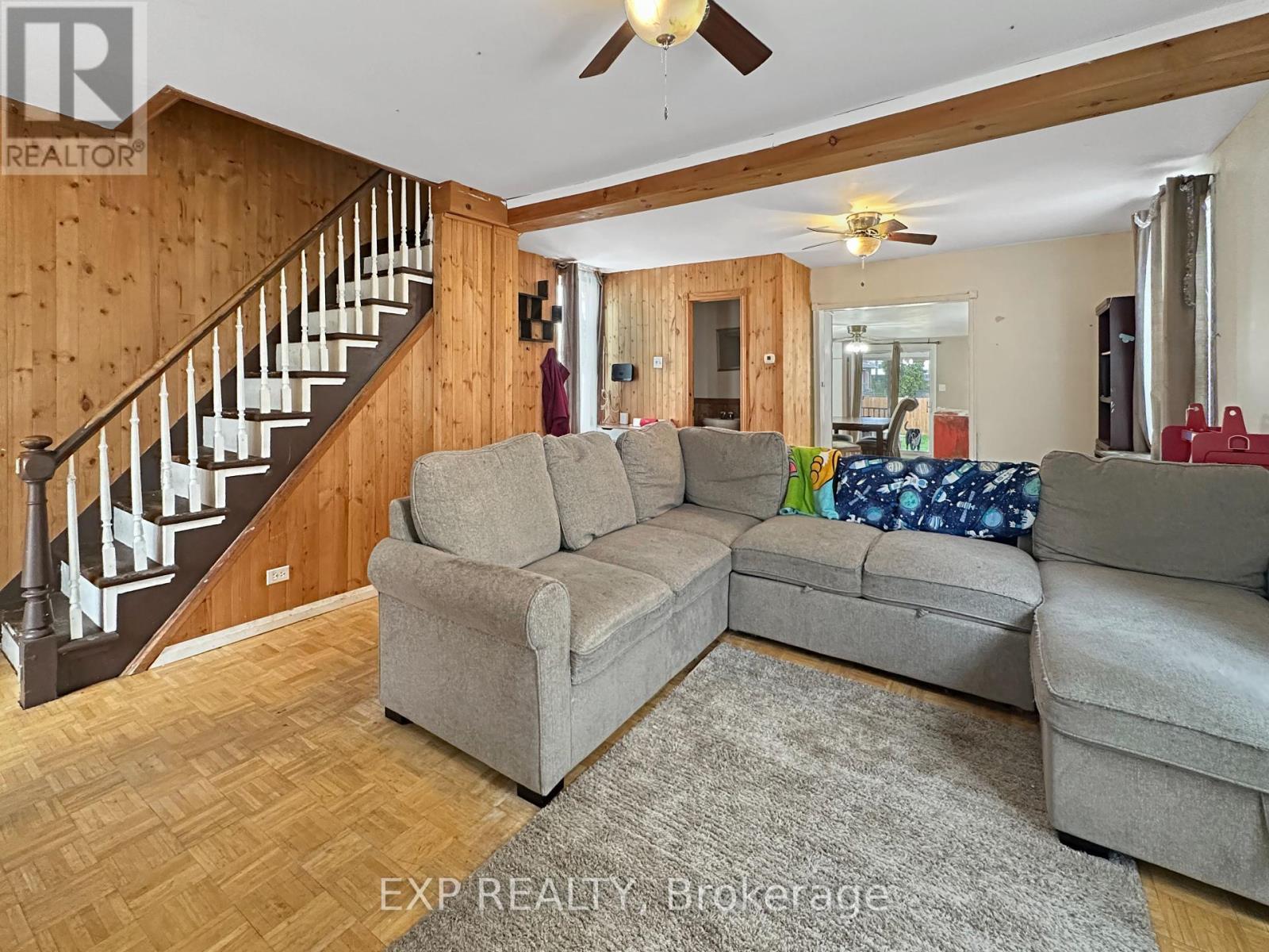 107 Third Street W, Cornwall, Ontario  K6J 2N9 - Photo 4 - X12128868