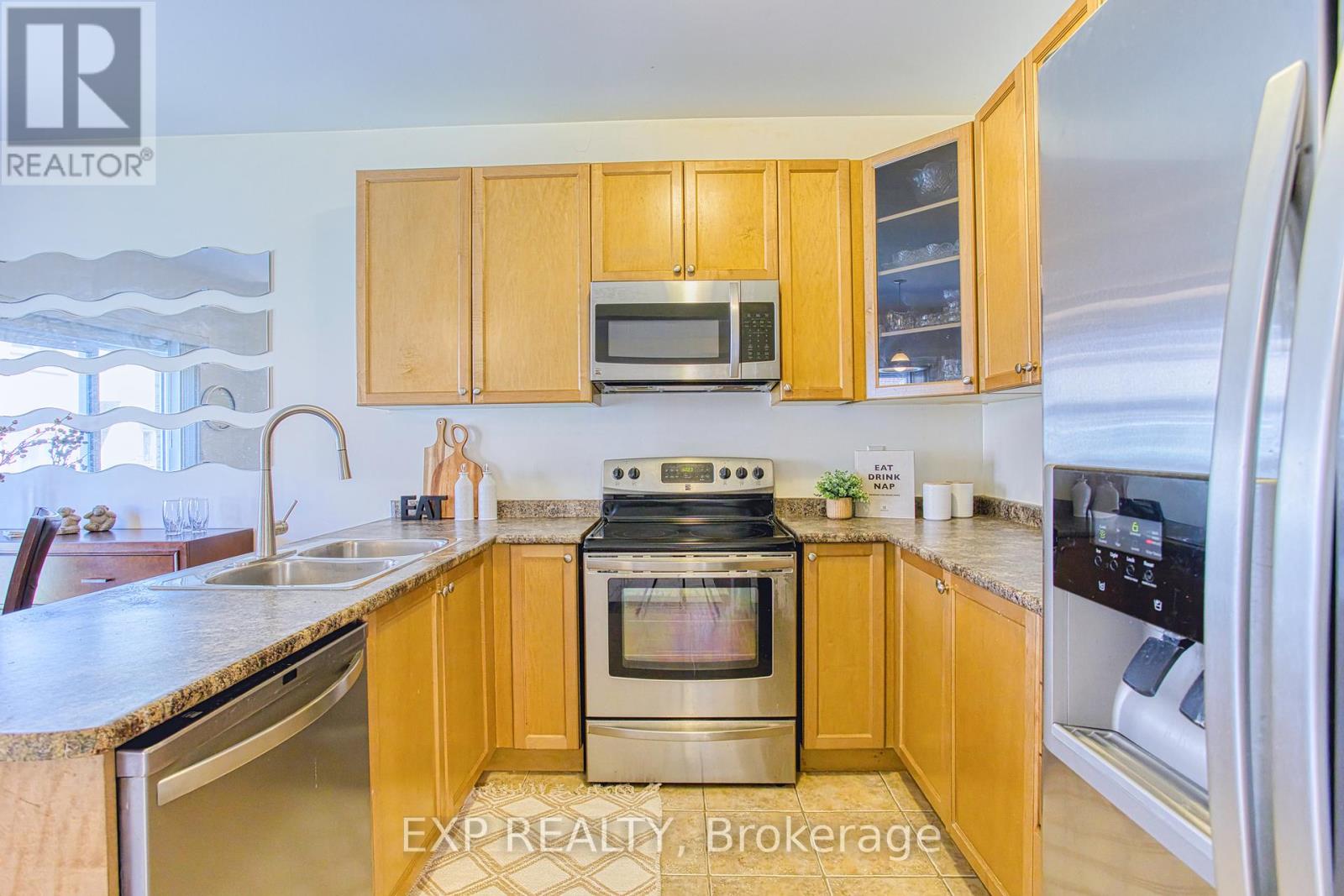86 Glendarling Crescent, Hamilton, Ontario  L8E 0B1 - Photo 12 - X12128722