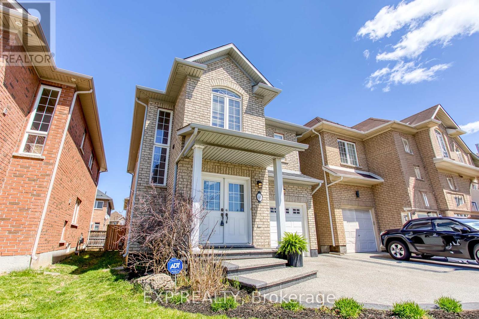 86 Glendarling Crescent, Hamilton, Ontario  L8E 0B1 - Photo 3 - X12128722