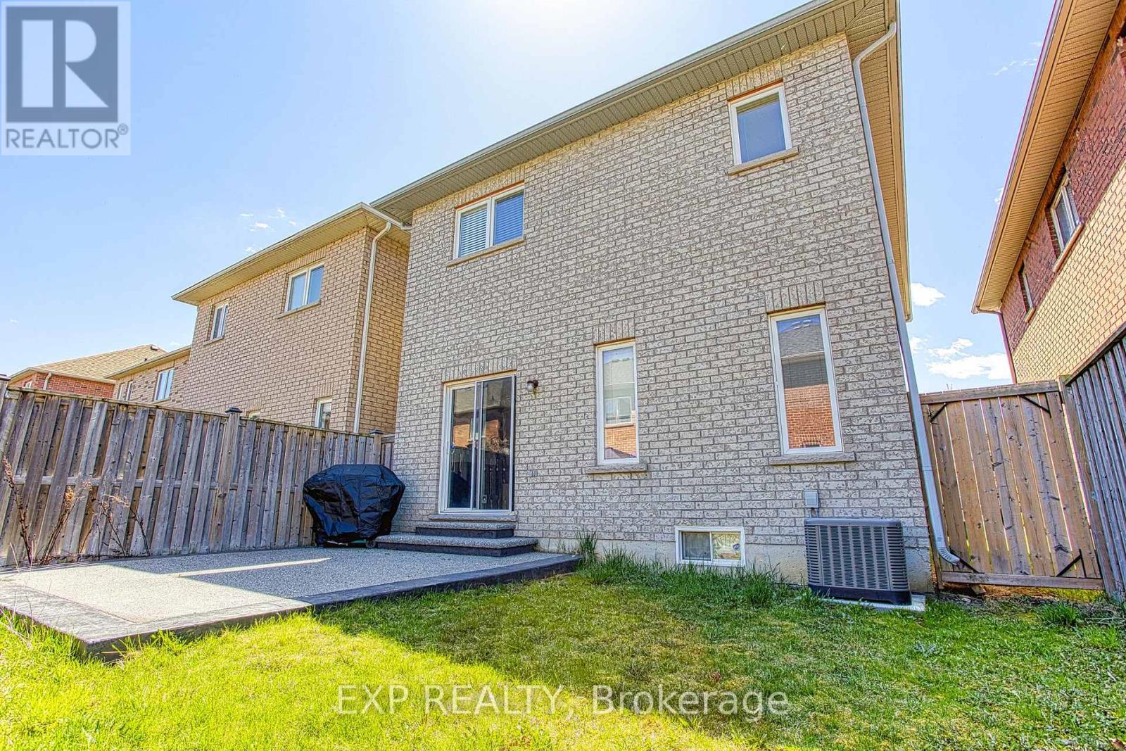 86 Glendarling Crescent, Hamilton, Ontario  L8E 0B1 - Photo 33 - X12128722