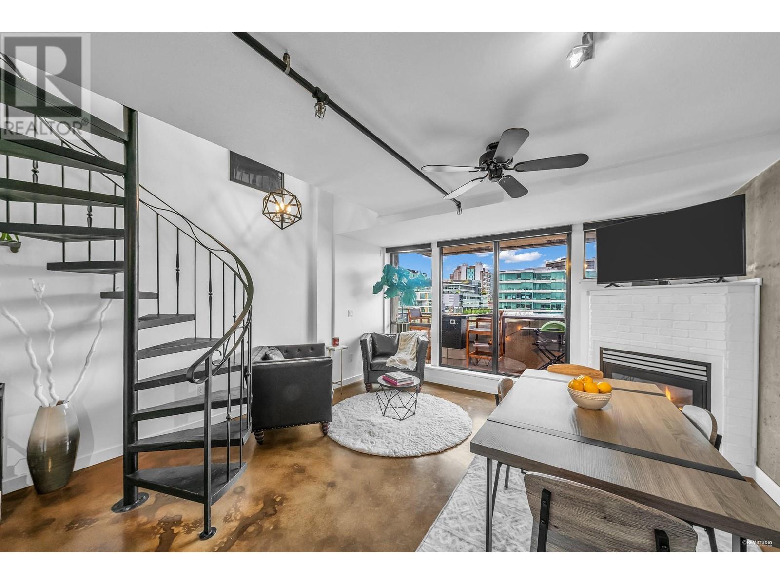 Ph 704 428 W 8th Avenue, Vancouver, British Columbia  V5Y 1N9 - Photo 2 - R2999226