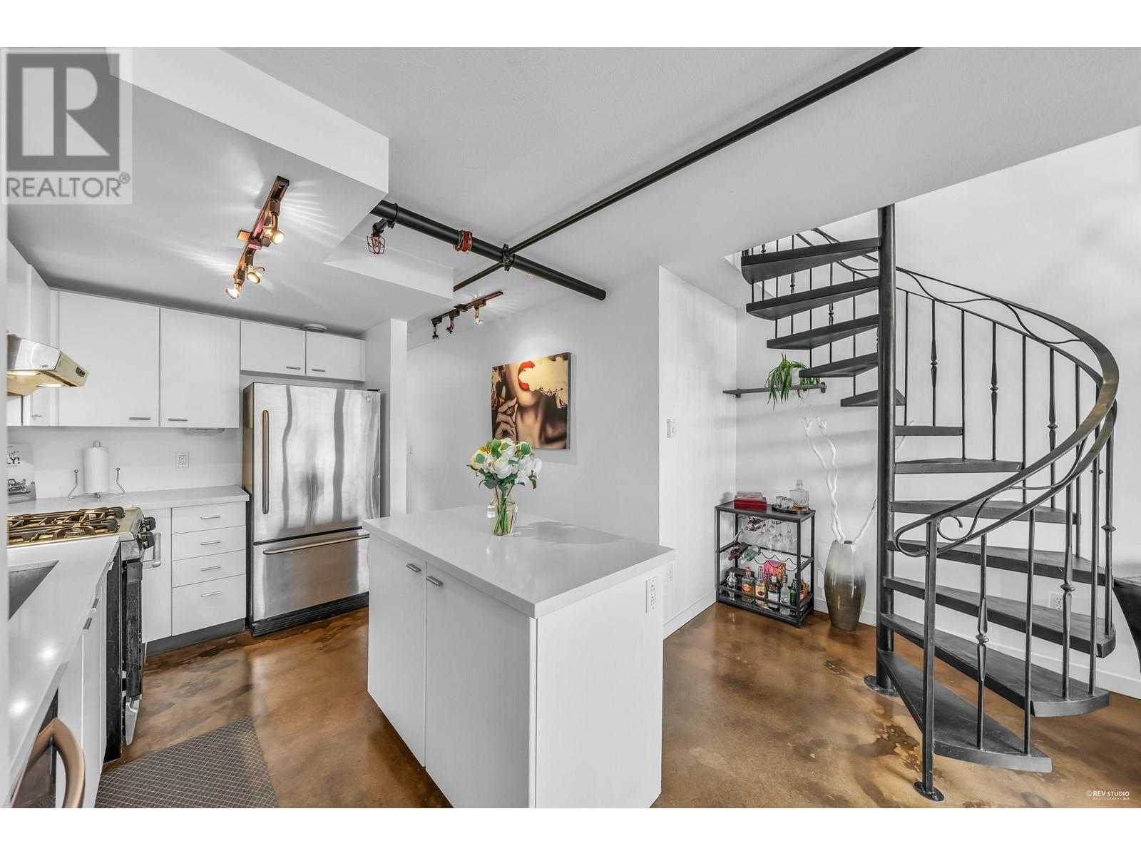 Ph 704 428 W 8th Avenue, Vancouver, British Columbia  V5Y 1N9 - Photo 4 - R2999226
