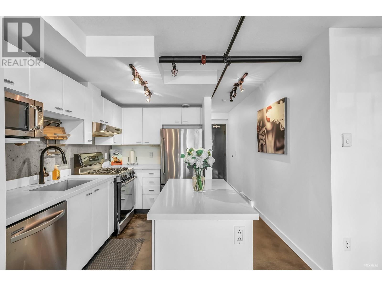Ph 704 428 W 8th Avenue, Vancouver, British Columbia  V5Y 1N9 - Photo 8 - R2999226